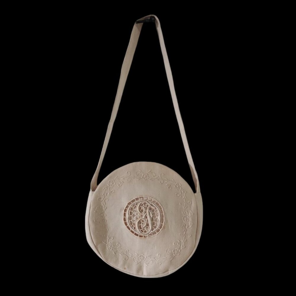 1940s Vintage Tesoro's Philippine Round Linen Handbag w/F Initial